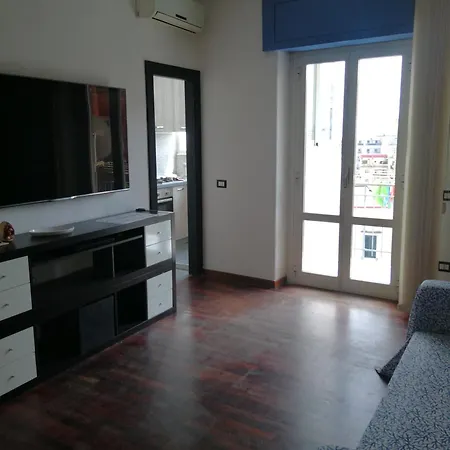 La Casa Di Zoe * Naples